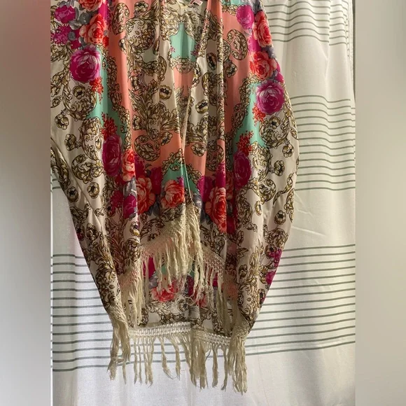 BONGO Floral Multicolor kimono - Picture 3 of 11
